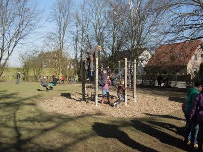 Die Spielgeräte verdanken wir unserem Förderverein. 